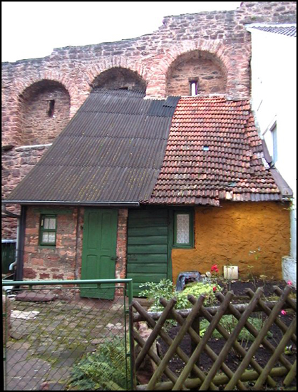 16d