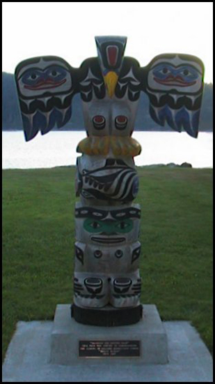 AlberniTotemPole