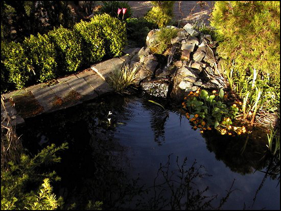 April2006