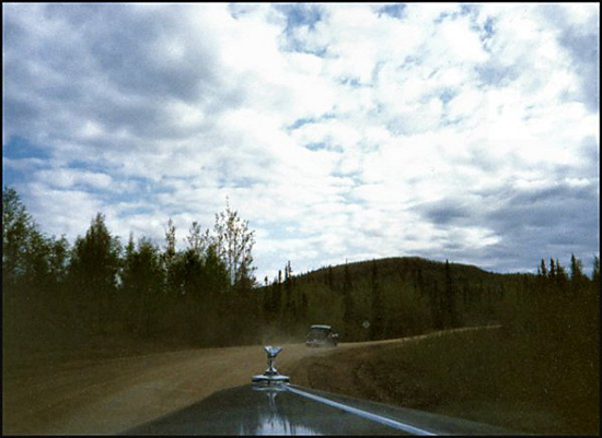 GoingDowntheRoadBentleyHOOD
