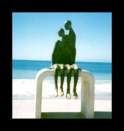 cMexicoCoupleStatue